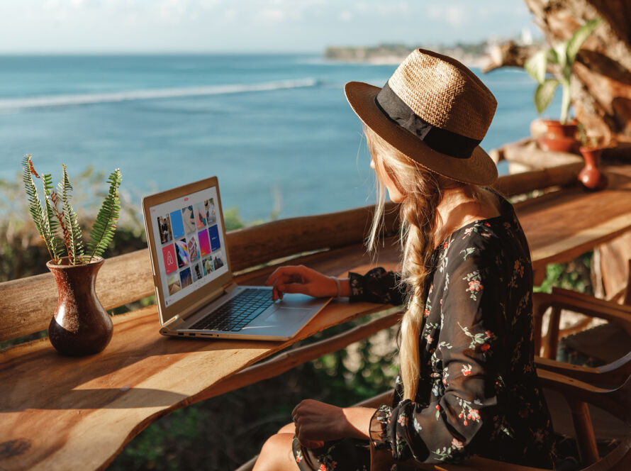 4 Lessons We Can Learn About Work From Anywhere With Airbnb